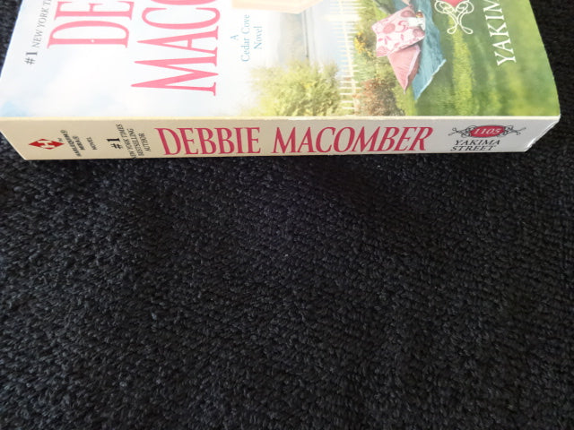 Debbie Macomber 1105 Yakima Street