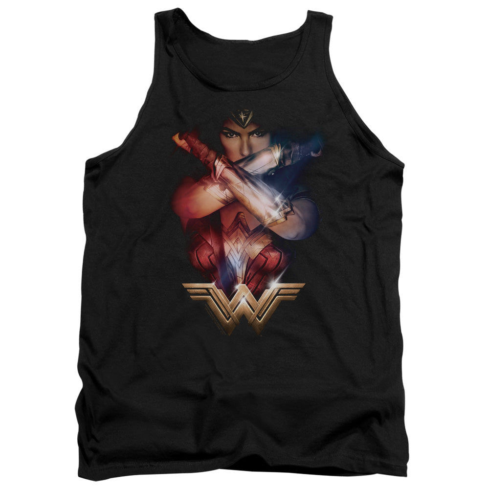 WONDER WOMAN MOVIE/ARMS CROSSED
