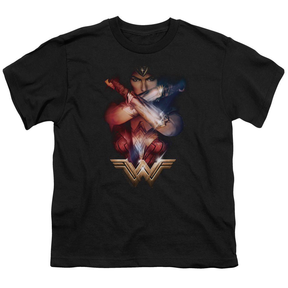 WONDER WOMAN MOVIE/ARMS CROSSED