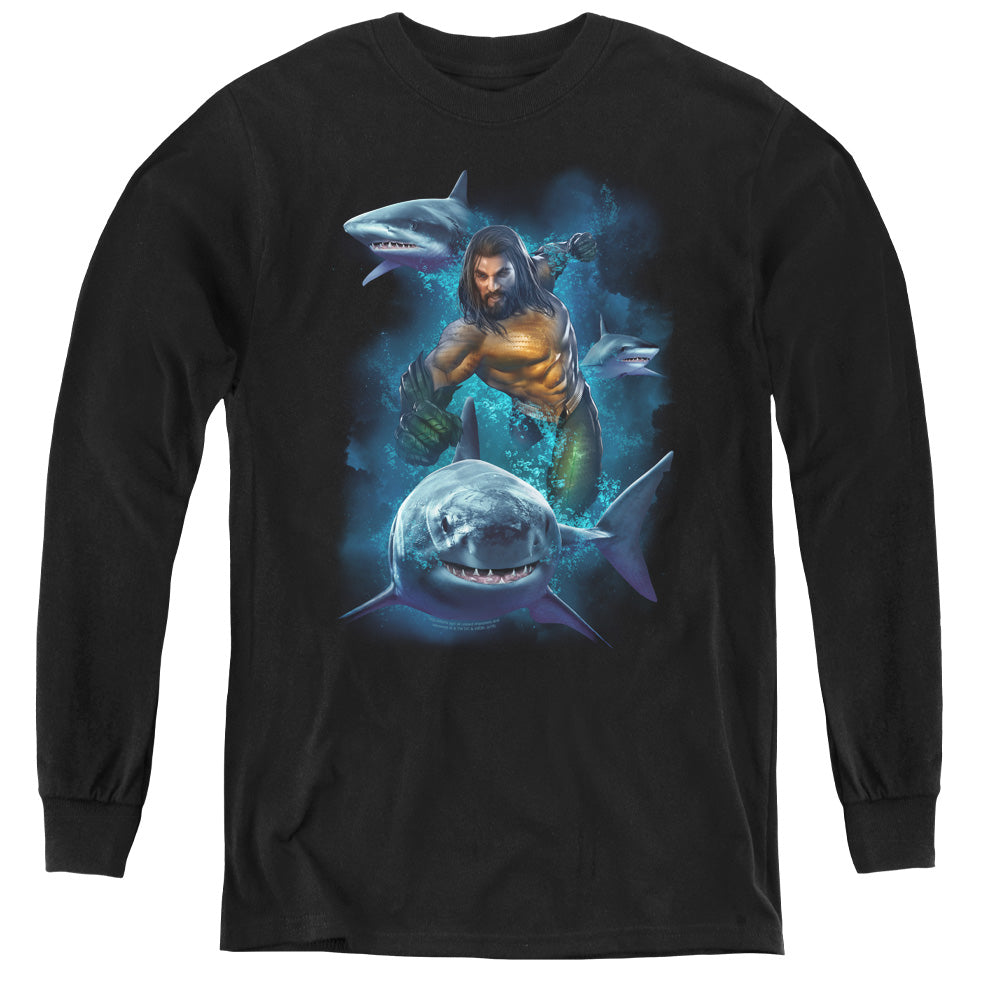 AQUAMAN MOVIE/SWIMMING WITH SHARKS