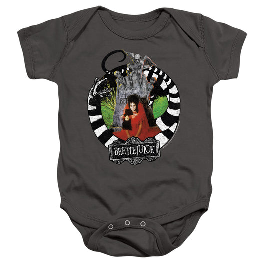 BEETLEJUICE/LYDIA WITH WORMS
