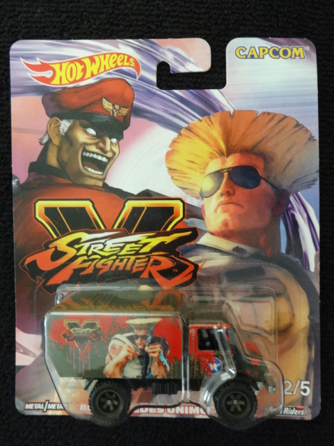 Street Fighter Hot Wheels 88 Mercedes Unimog U1300