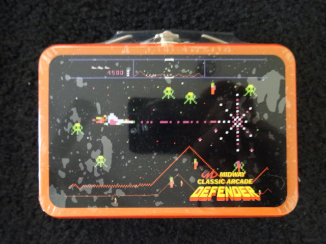 Defender Tiny Tin